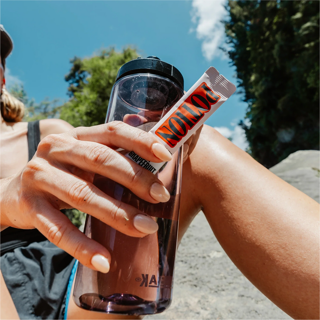 Relevant image description